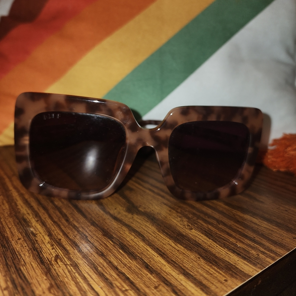 Diff Sunglasses Wine Tortoise Oversized - image 4